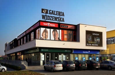 Telebim w Łodzi na Galerii Widzewskiej.