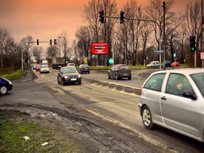 Telebim w Gliwicach przy ulicy Pszczyńskiej.