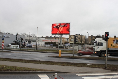 Telebim w Gnieźnie przy ulicy Poznańskiej.