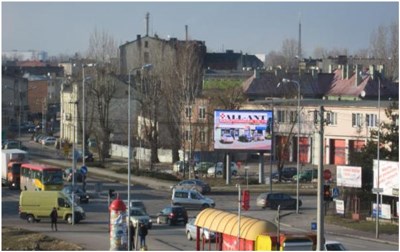 Telebim w Radomsku przy ulicy Krakowskiej.